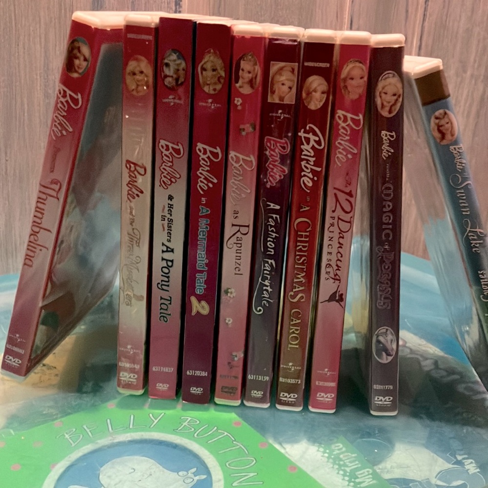 Barbie Movies DVD All work good